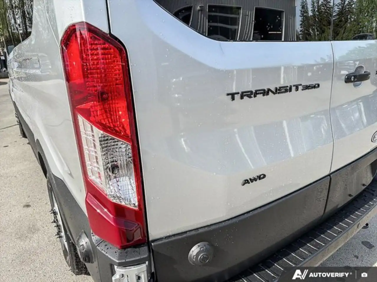 Ford Transit Passenger Wagon fotografie Ford Transit Passenger Wagon