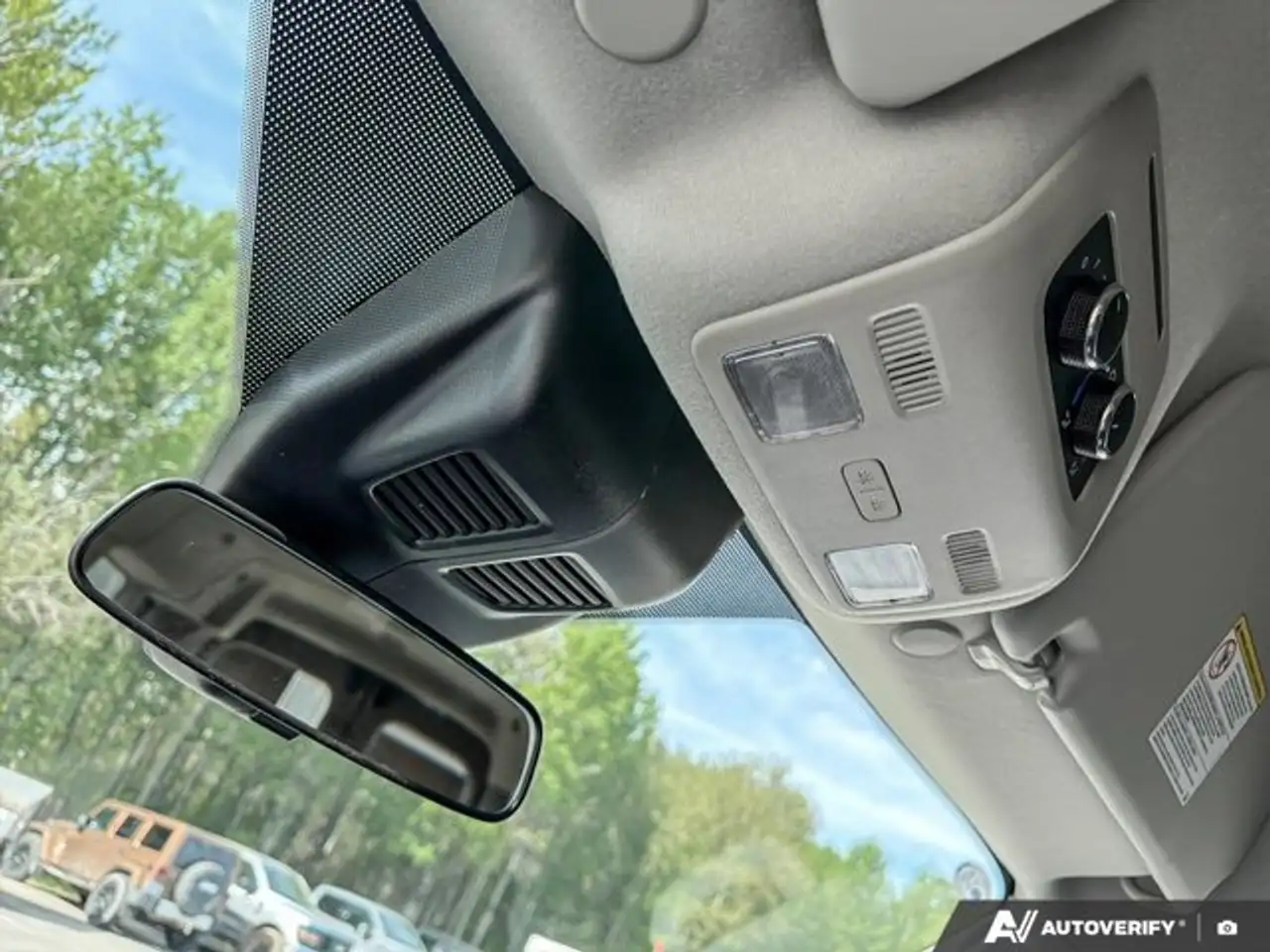 Ford Transit Passenger Wagon fotografie Ford Transit Passenger Wagon