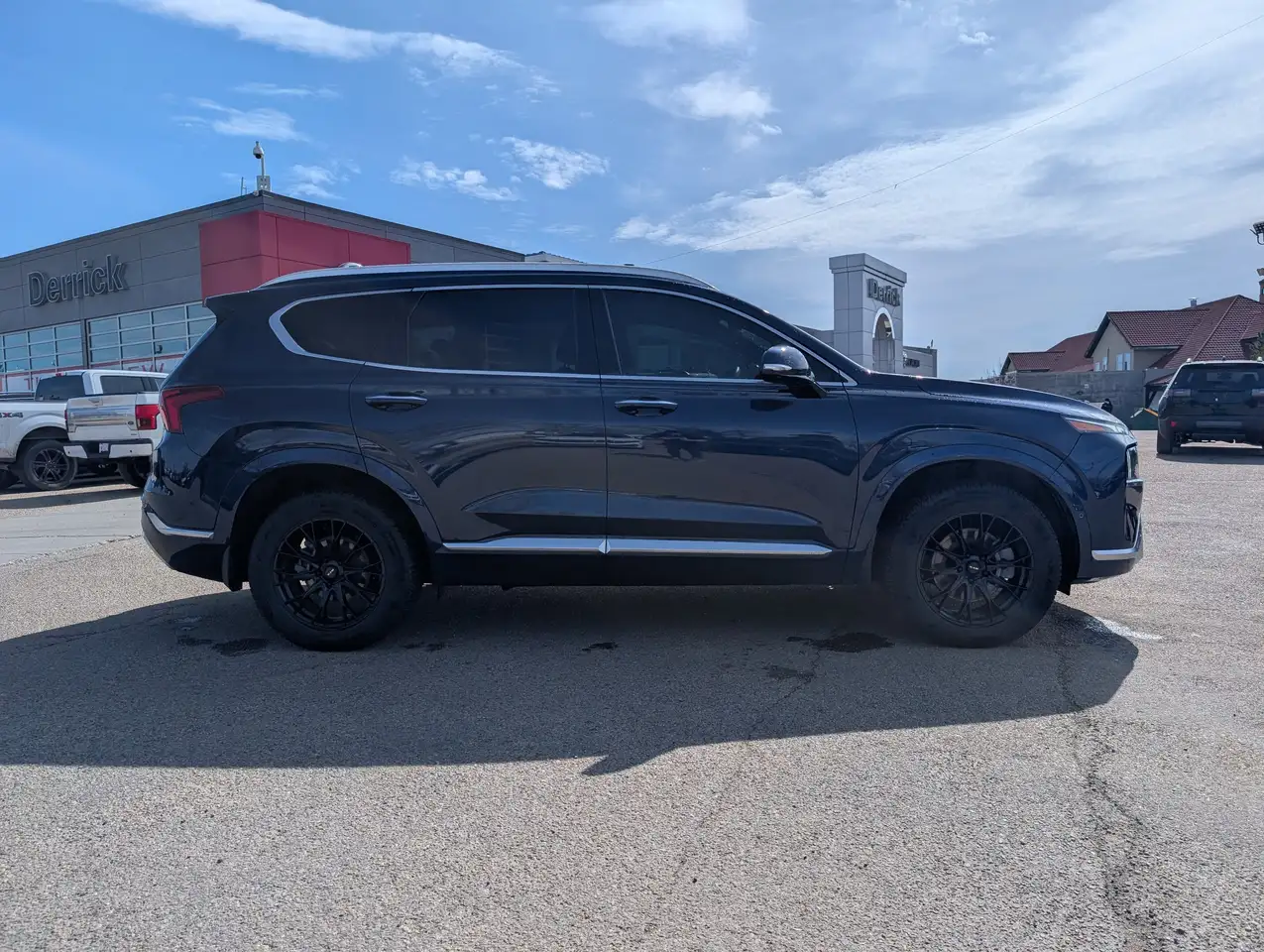 Hyundai SANTA FE photo Hyundai SANTA FE
