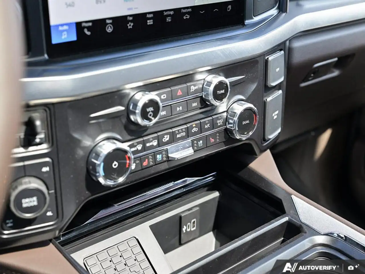 Ford F 350 снимка Ford F 350