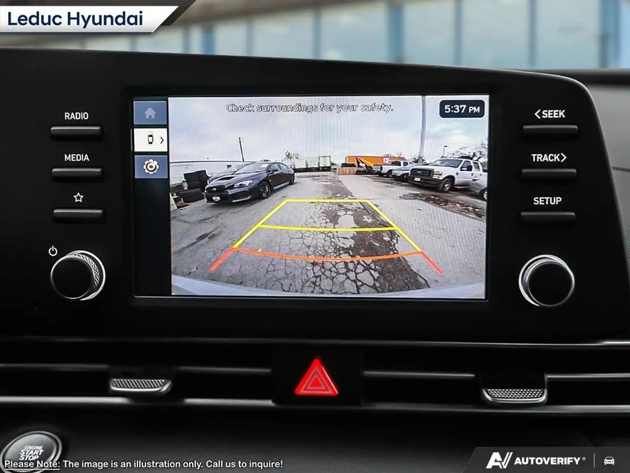 Hyundai ELANTRA снимка Hyundai ELANTRA