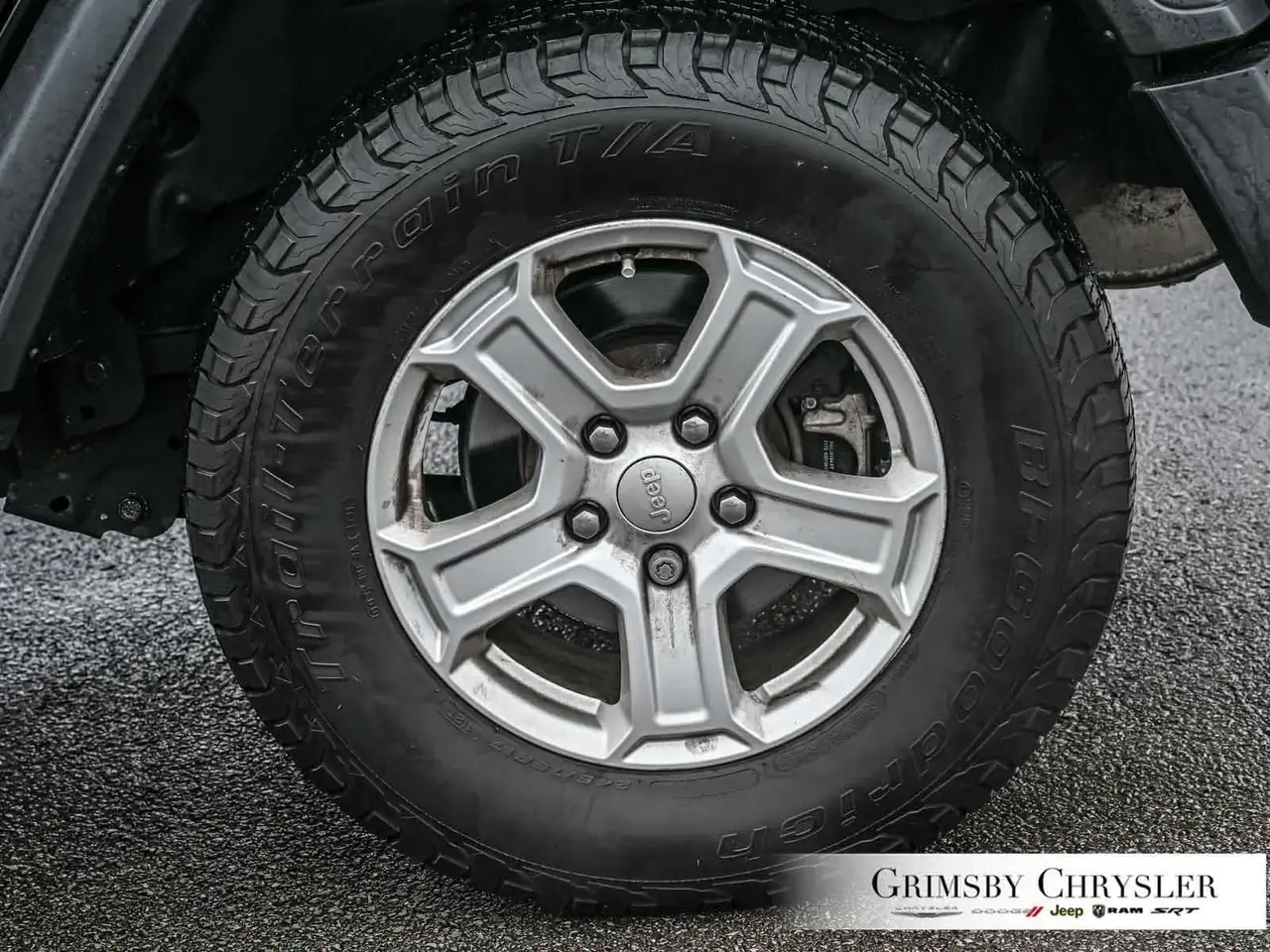 Jeep Wrangler photo Jeep Wrangler