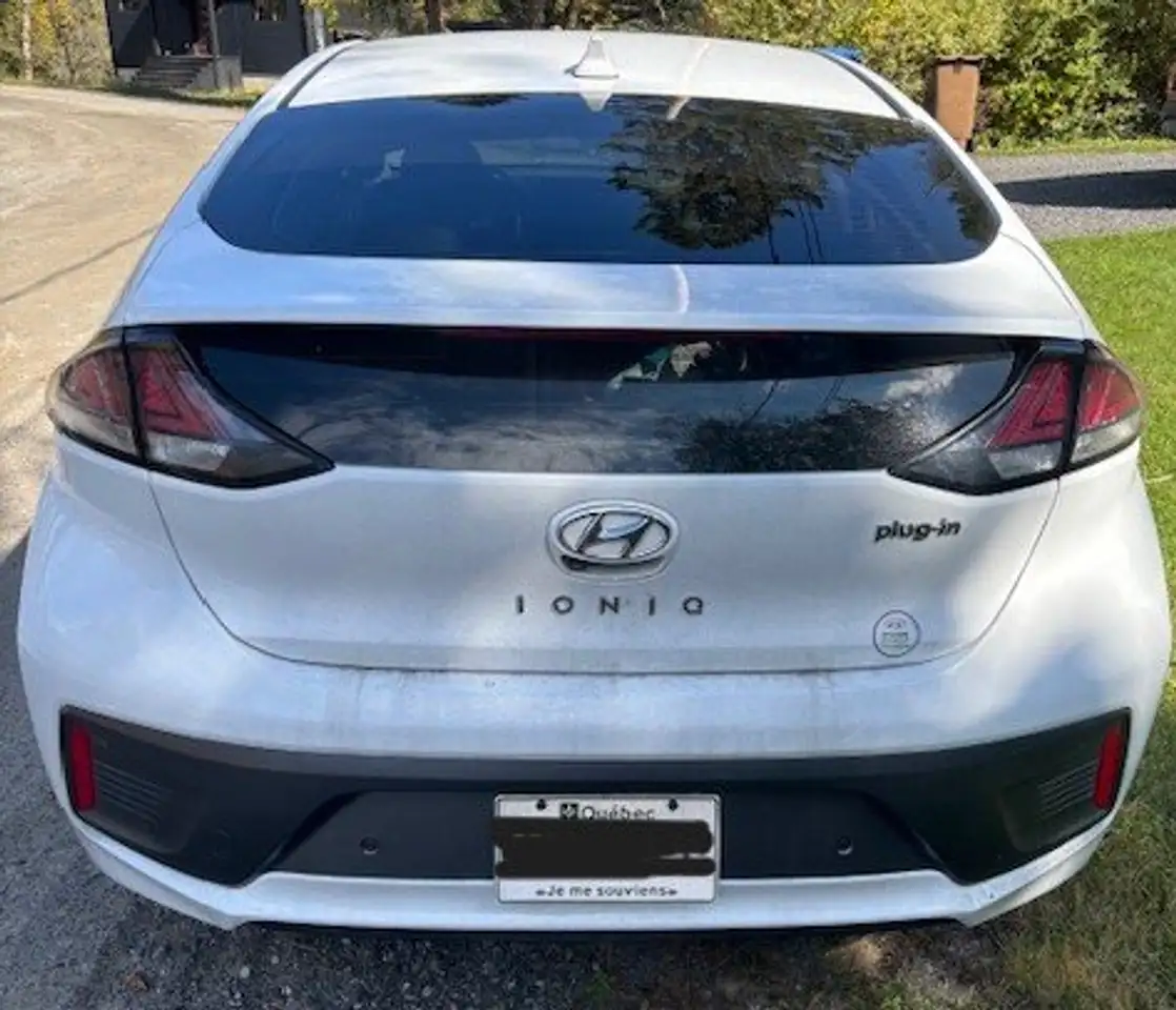 Hyundai IONIQ снимка Hyundai IONIQ