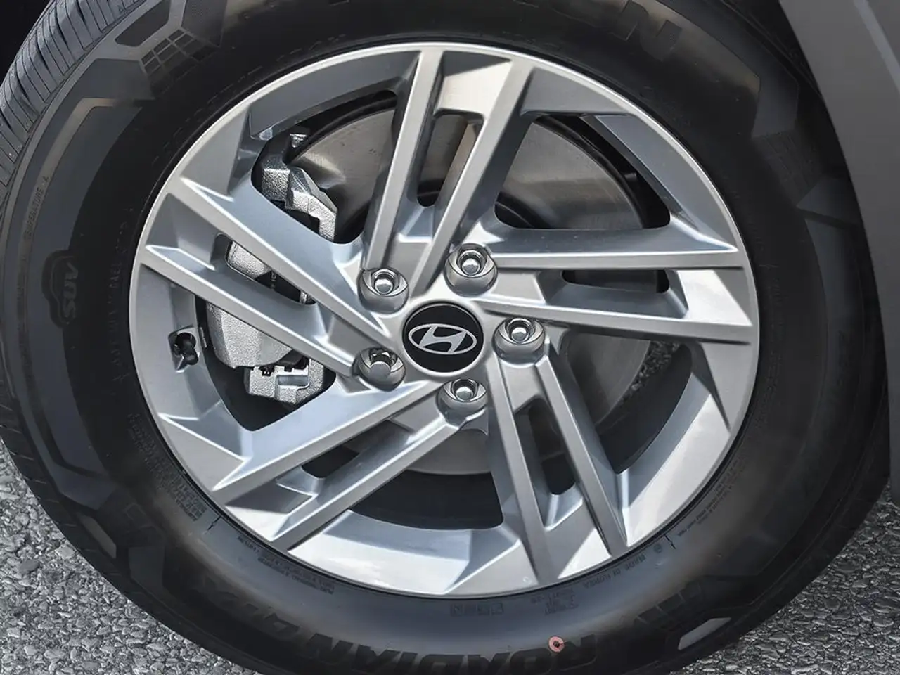 Hyundai TUCSON photo Hyundai TUCSON
