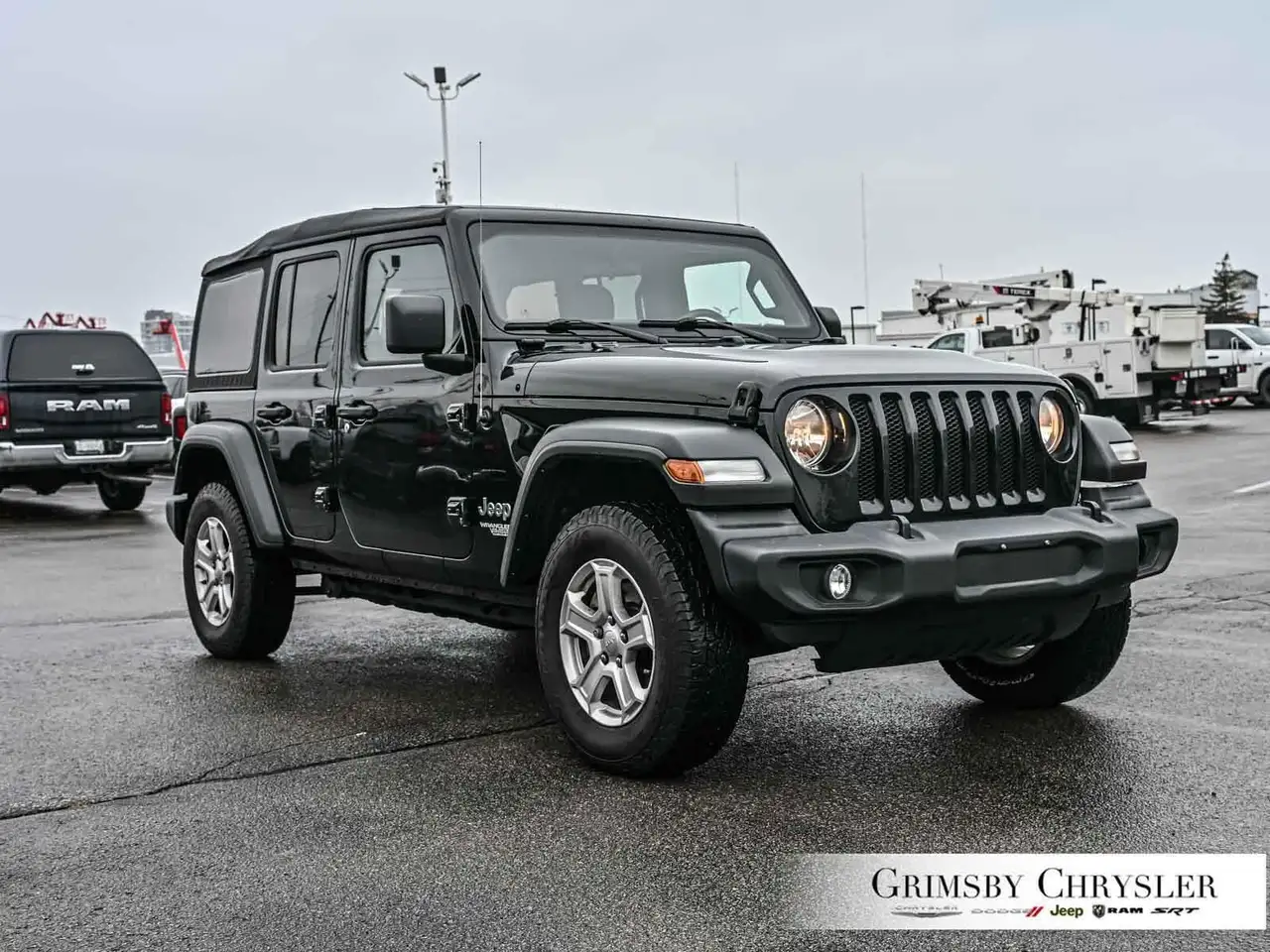 Jeep Wrangler photo Jeep Wrangler