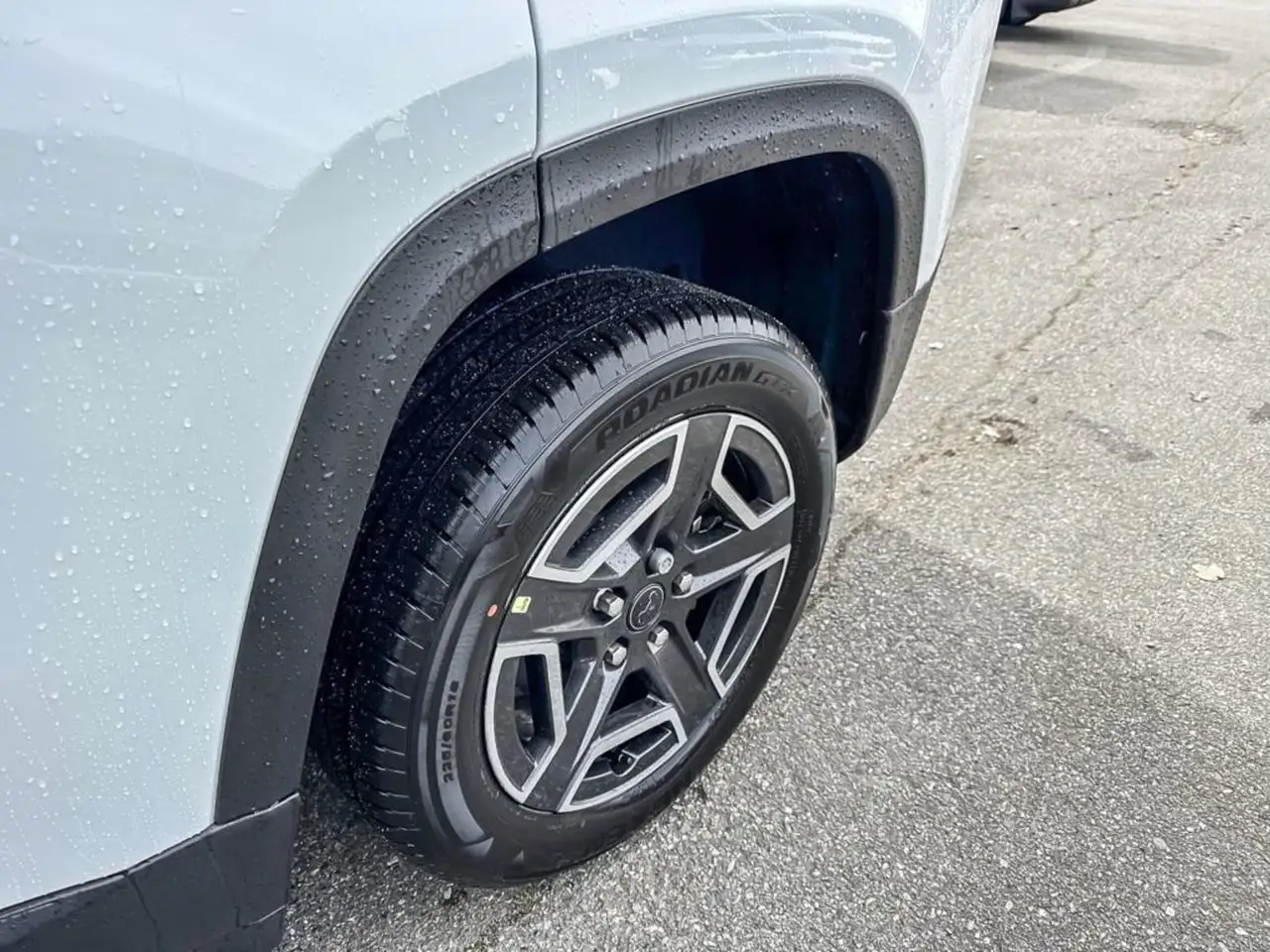 Jeep Cherokee снимка Jeep Cherokee