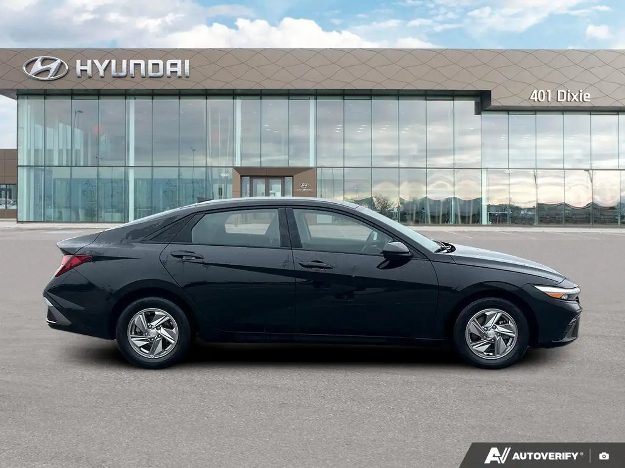 Hyundai ELANTRA снимка Hyundai ELANTRA