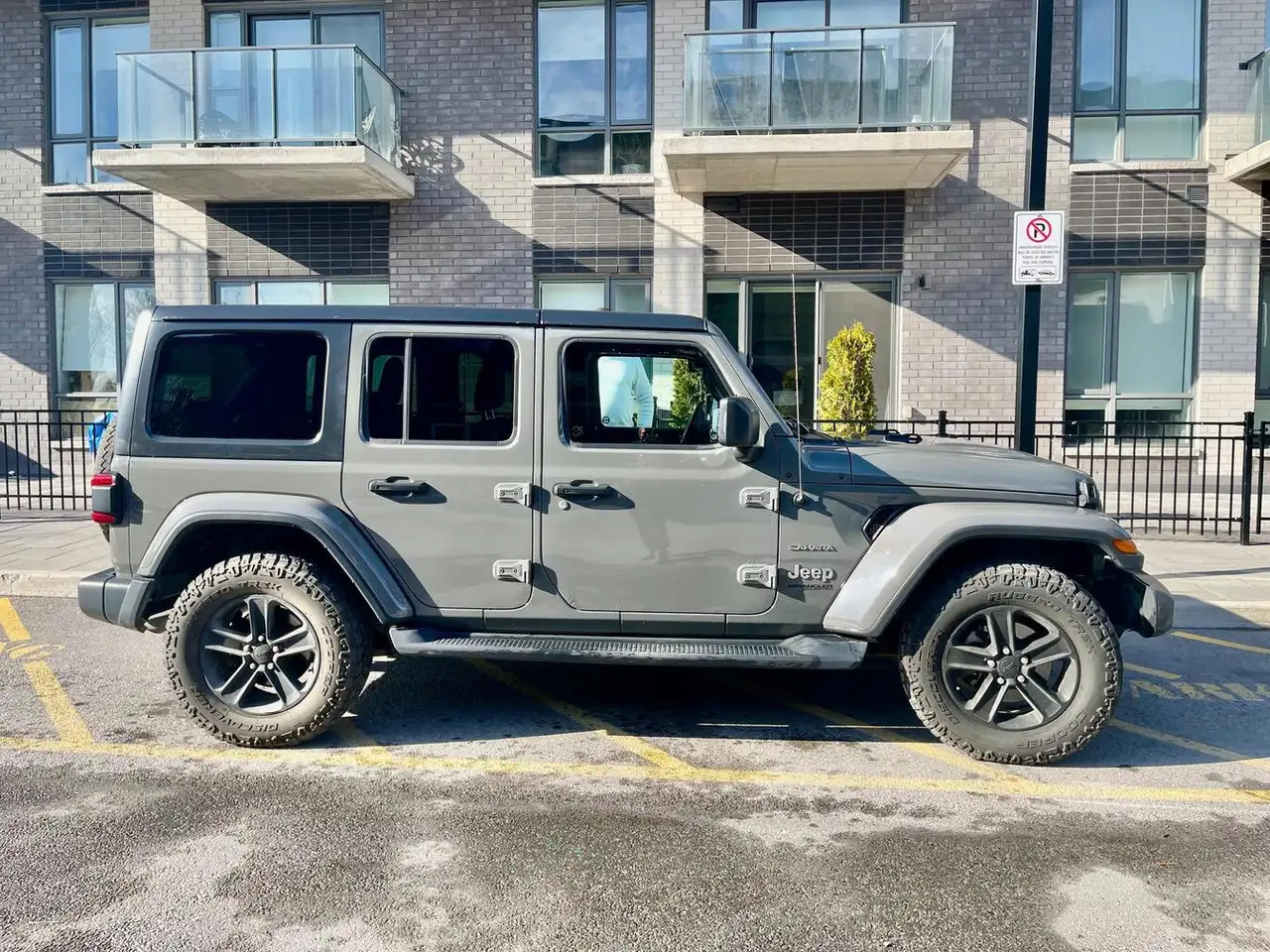 Jeep Wrangler снимка Jeep Wrangler