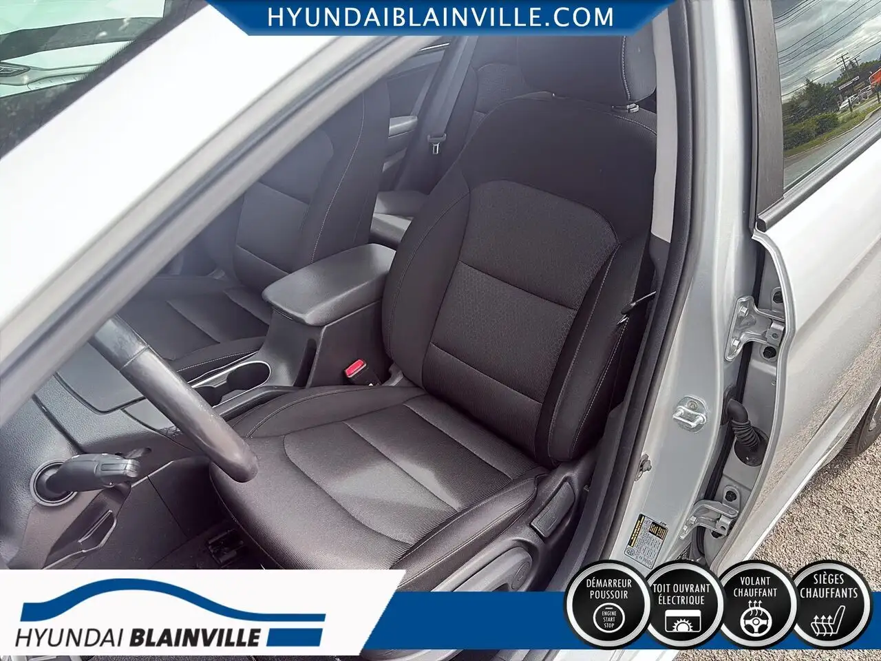 Hyundai ELANTRA fotografie Hyundai ELANTRA