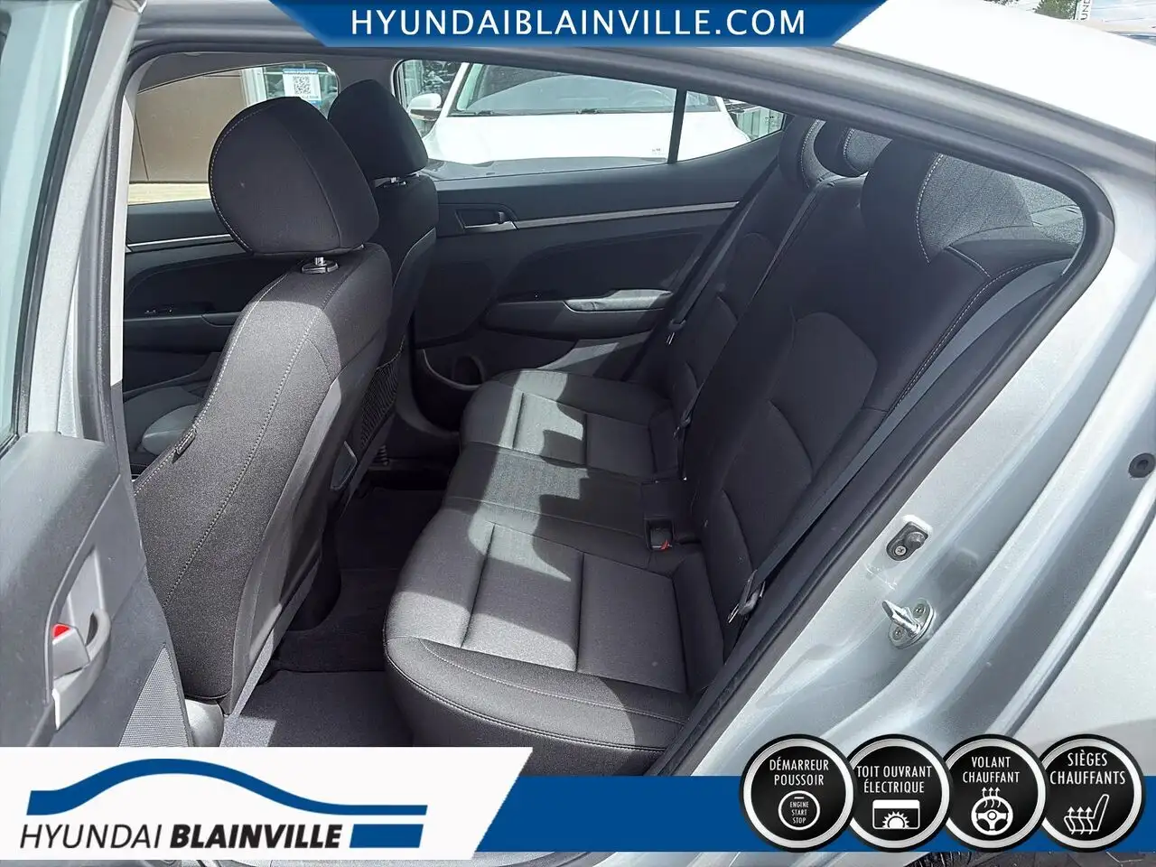 Hyundai ELANTRA fotografie Hyundai ELANTRA