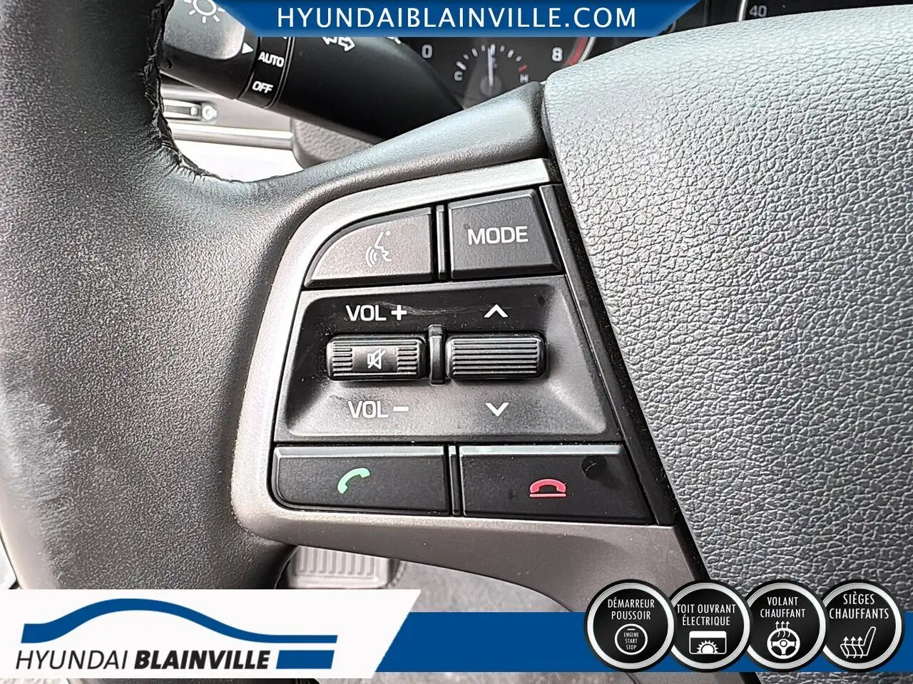 Hyundai ELANTRA fotografie Hyundai ELANTRA