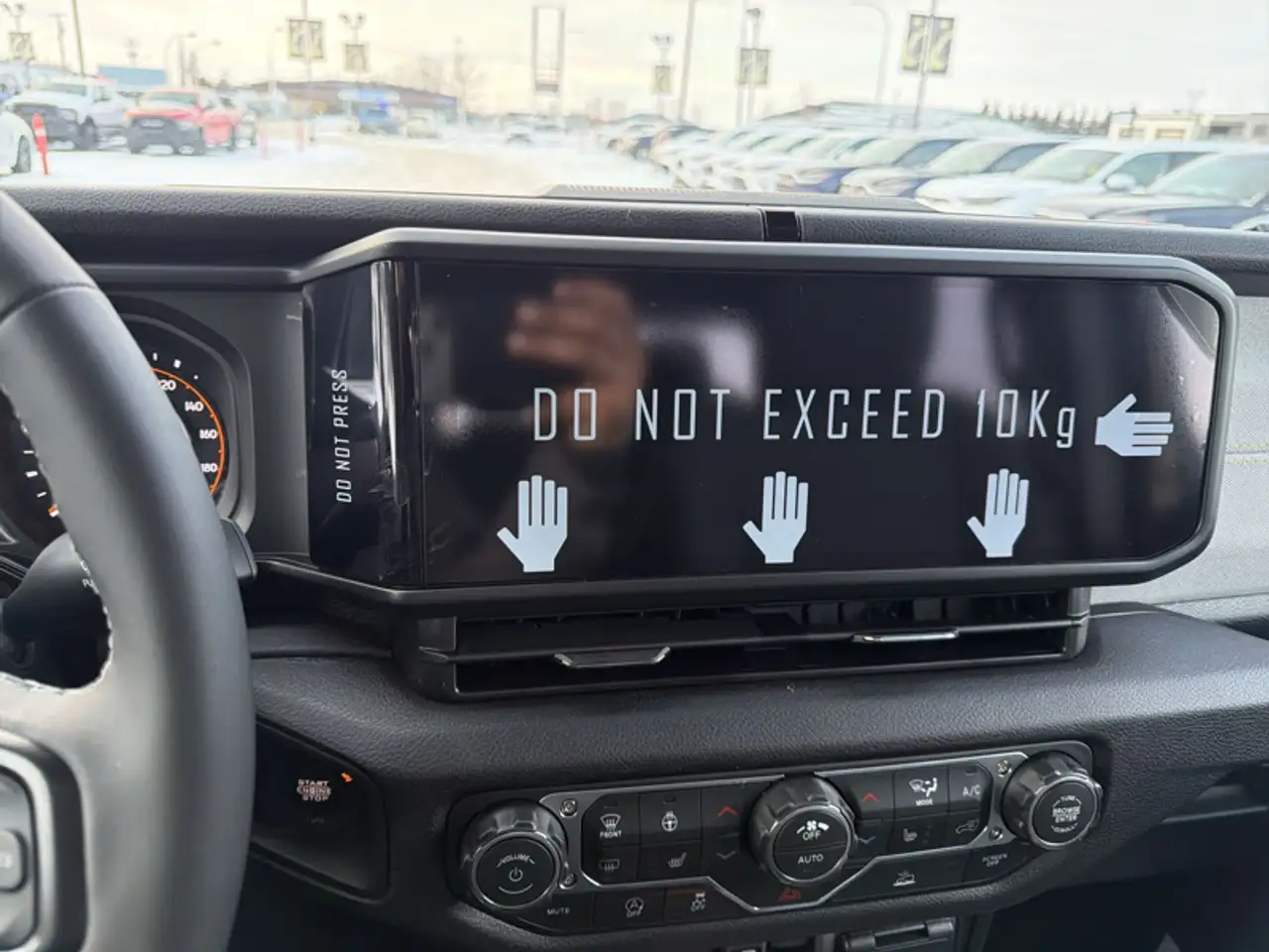 Jeep Gladiator photo Jeep Gladiator