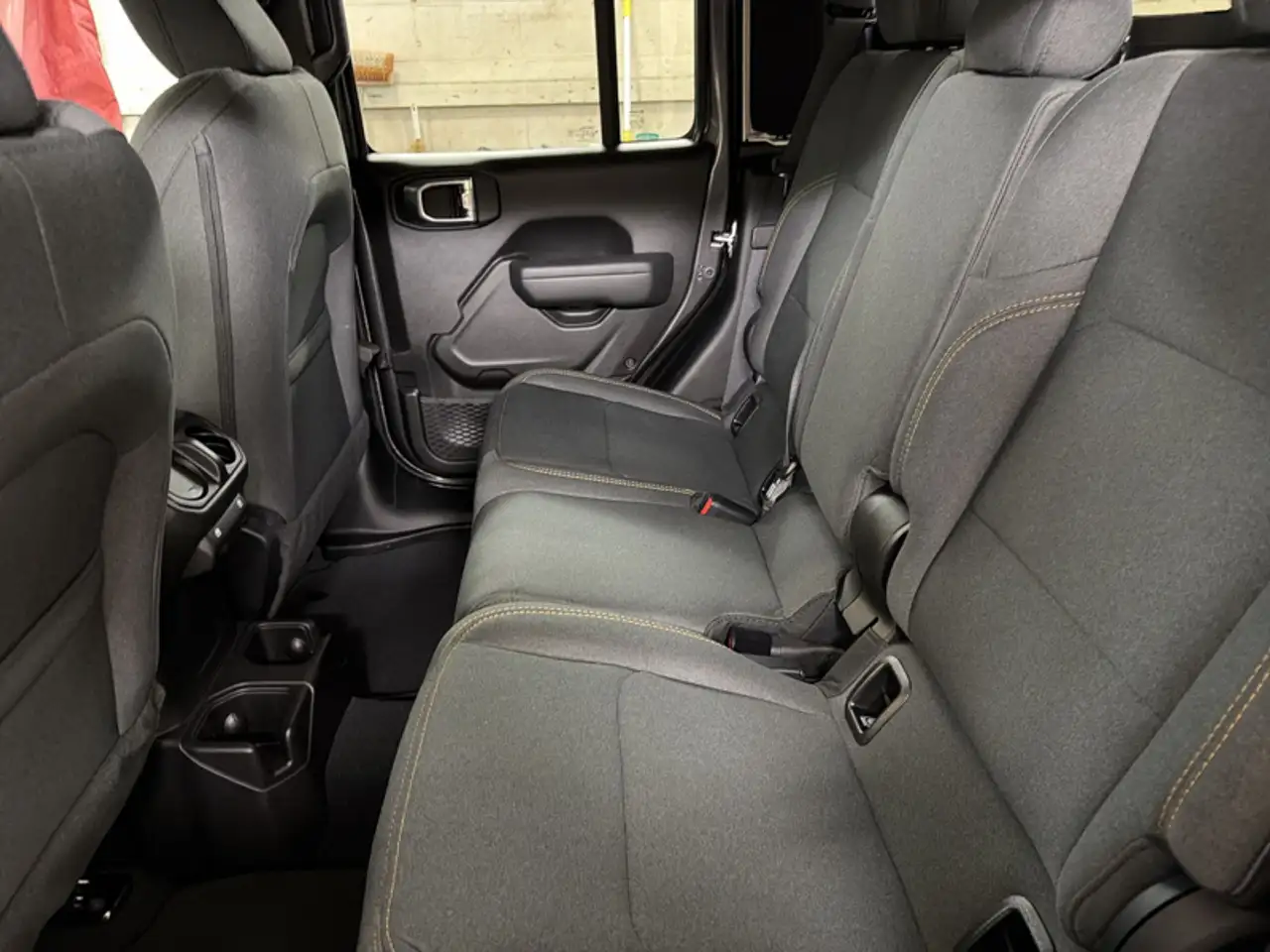 Jeep Gladiator photo Jeep Gladiator