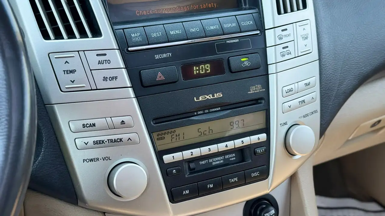 Lexus RX снимка Lexus RX