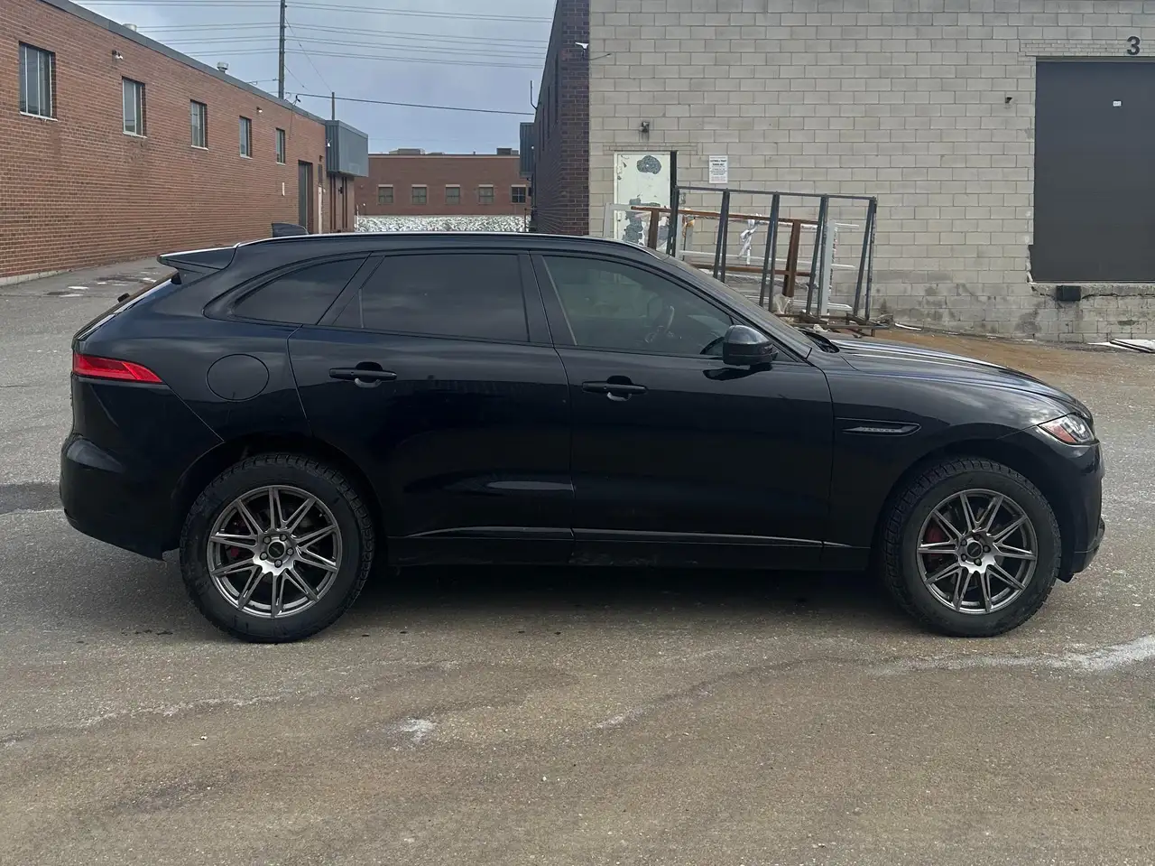 Jaguar F-Pace снимка Jaguar F-Pace