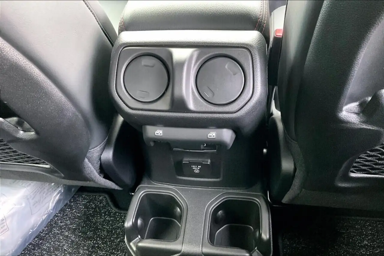 Jeep Gladiator photo Jeep Gladiator