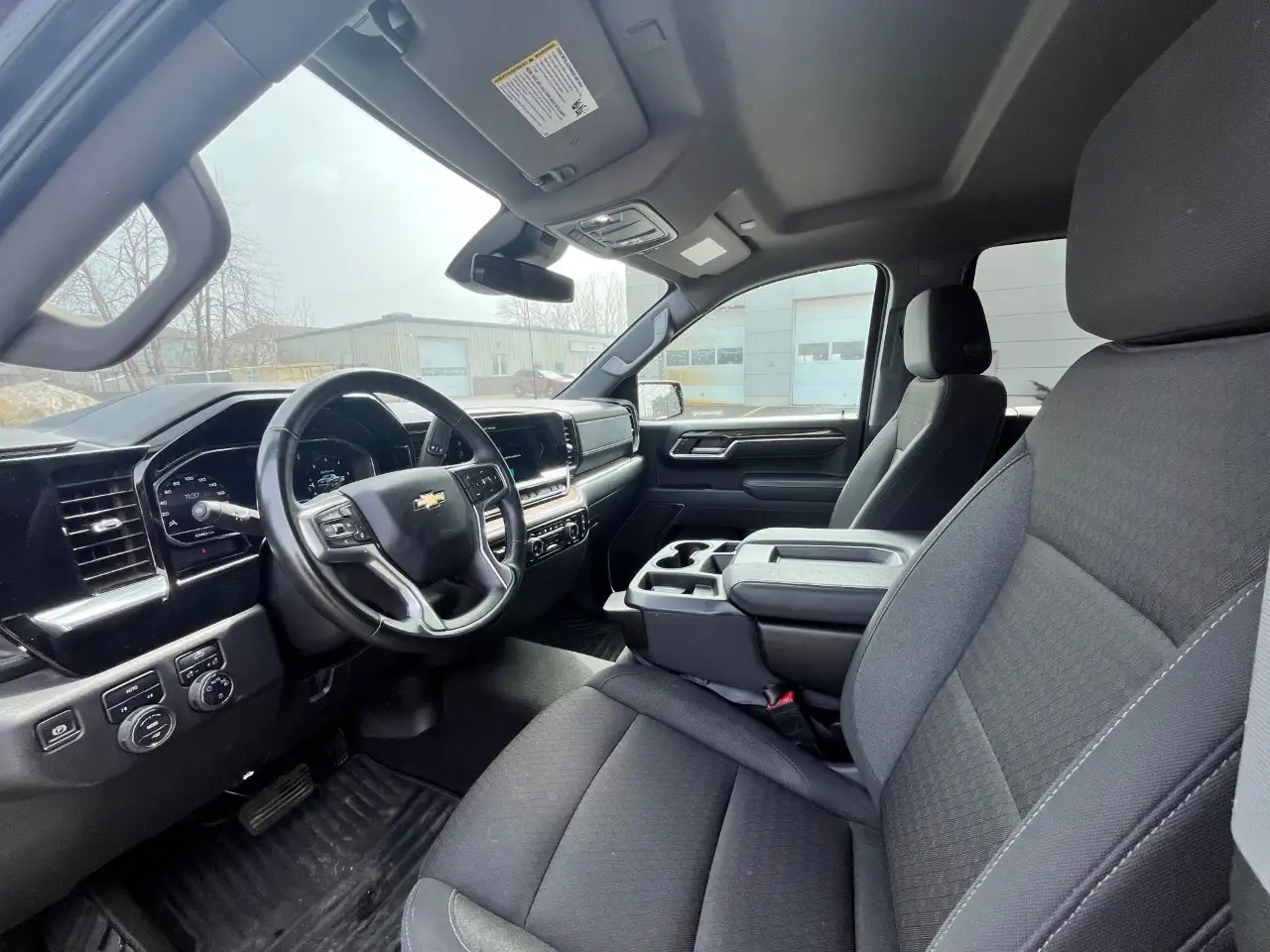Chevrolet Silverado 1500 photo Chevrolet Silverado 1500