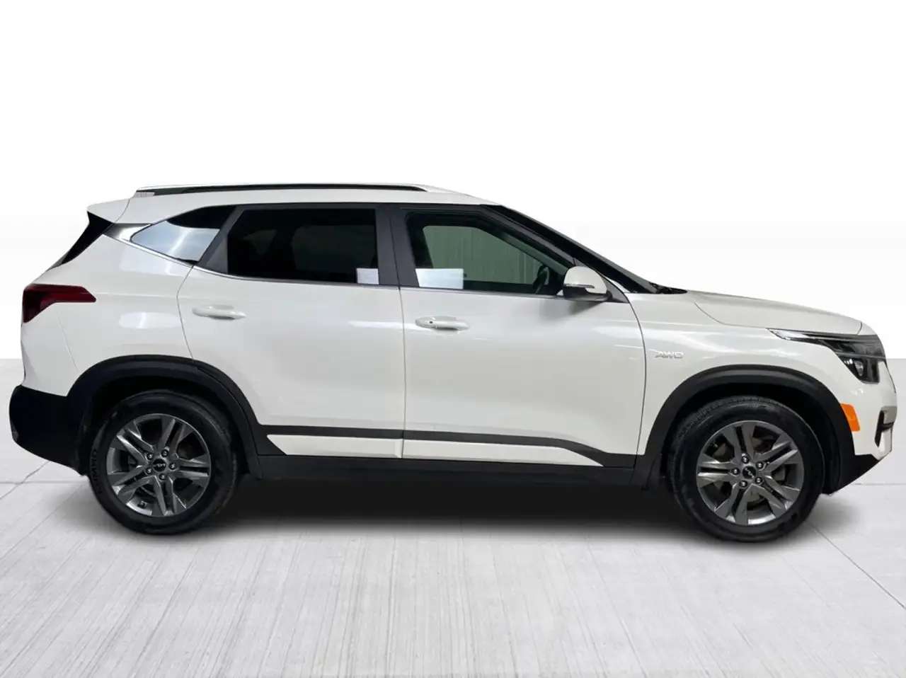 Kia Seltos снимка Kia Seltos