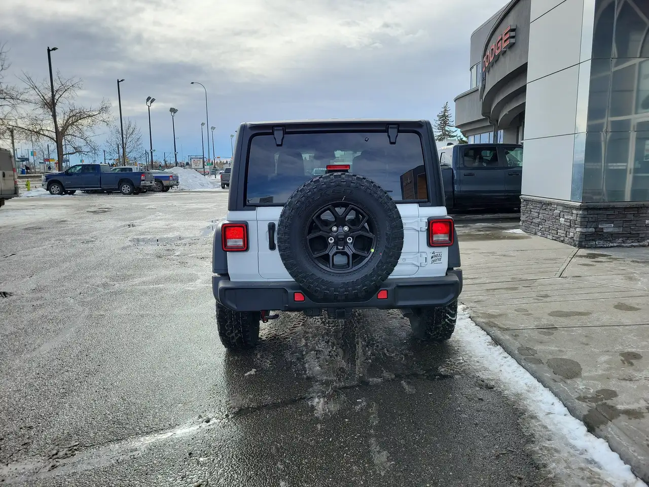 Jeep Wrangler снимка Jeep Wrangler