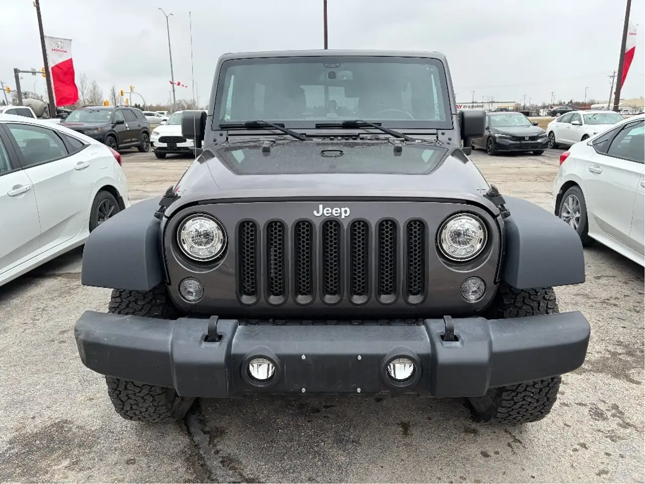 Jeep Wrangler photo Jeep Wrangler