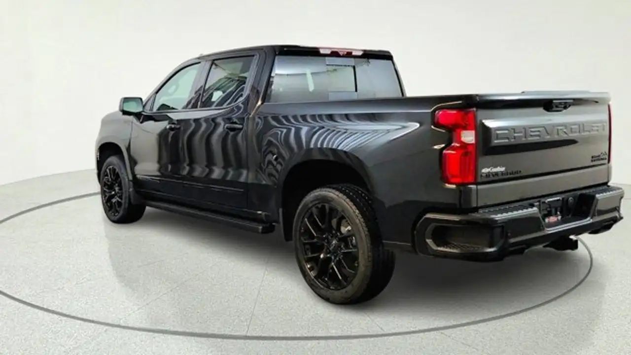 Chevrolet Silverado 1500 снимка Chevrolet Silverado 1500