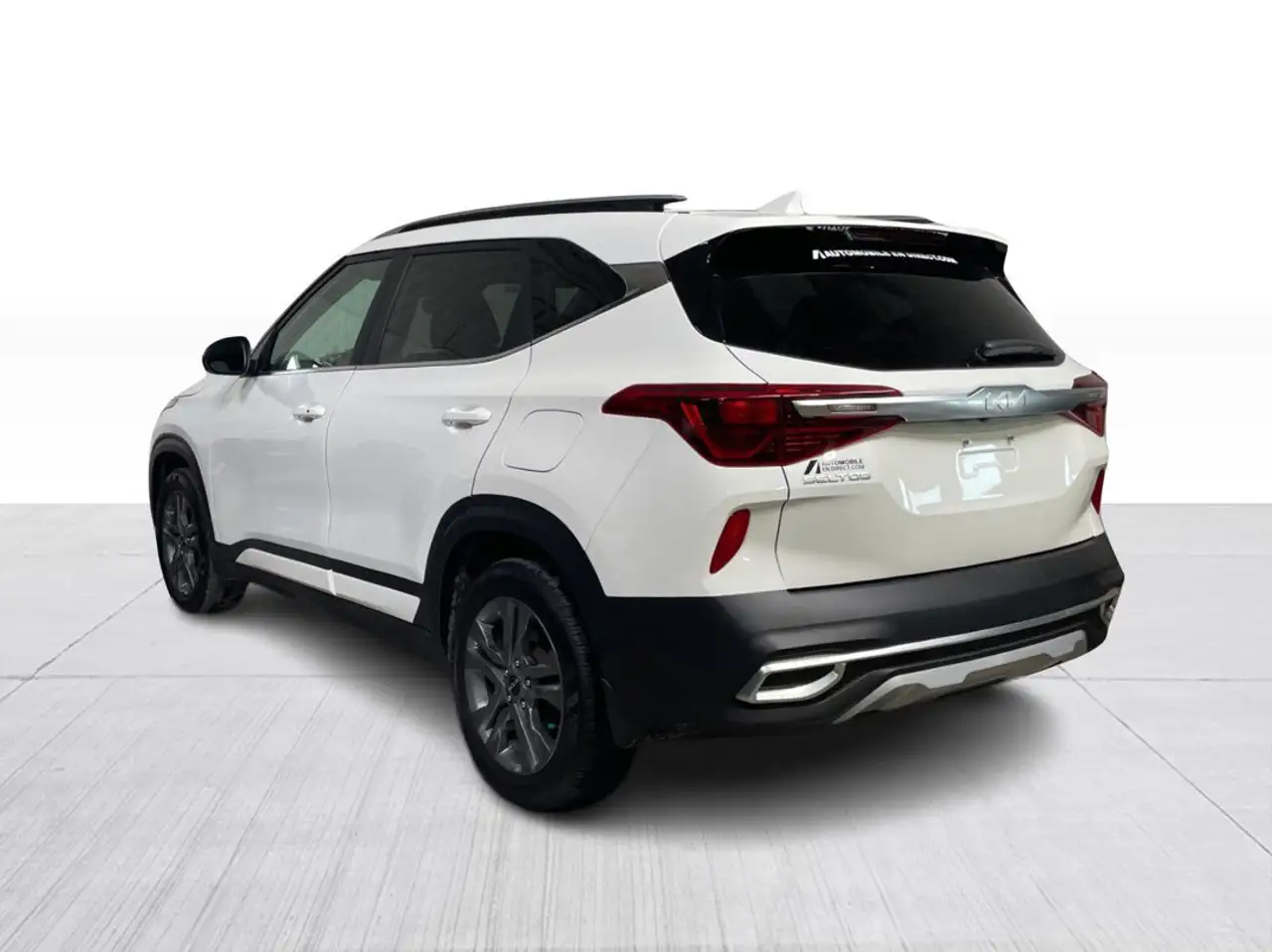 Kia Seltos снимка Kia Seltos