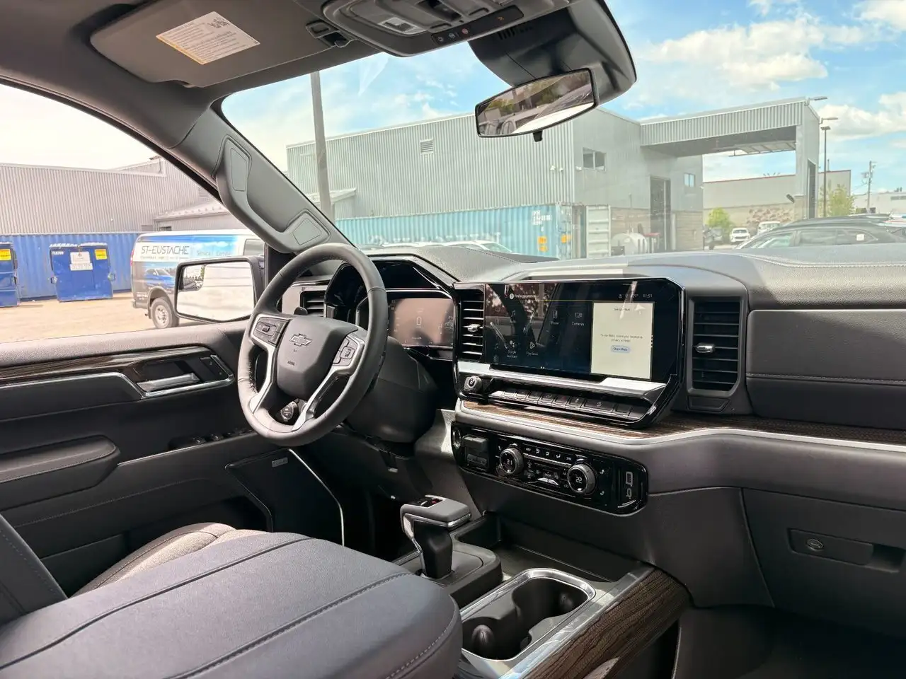 Chevrolet Silverado 1500 снимка Chevrolet Silverado 1500