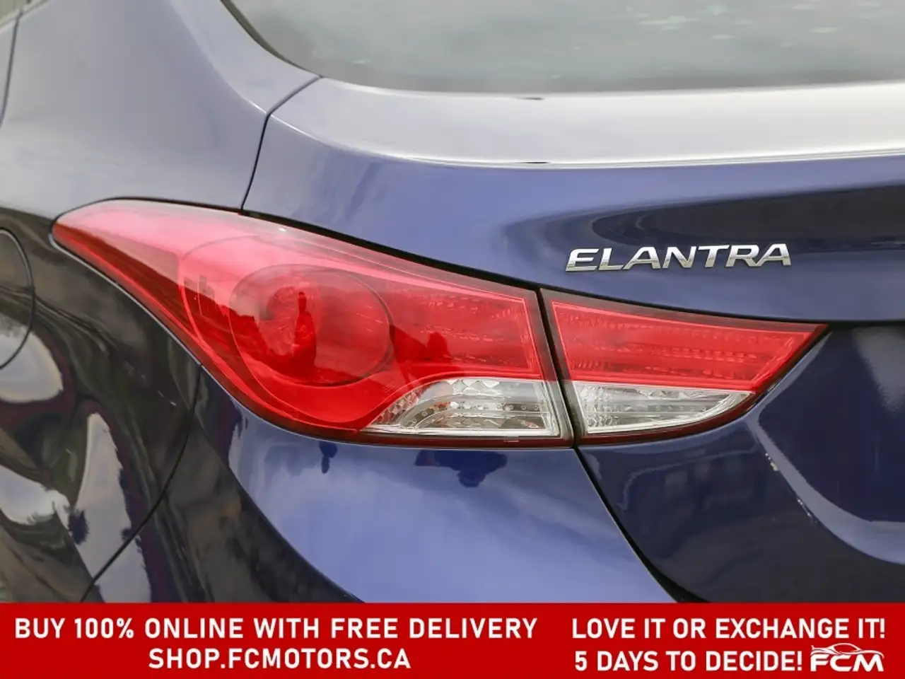 Hyundai ELANTRA photo Hyundai ELANTRA