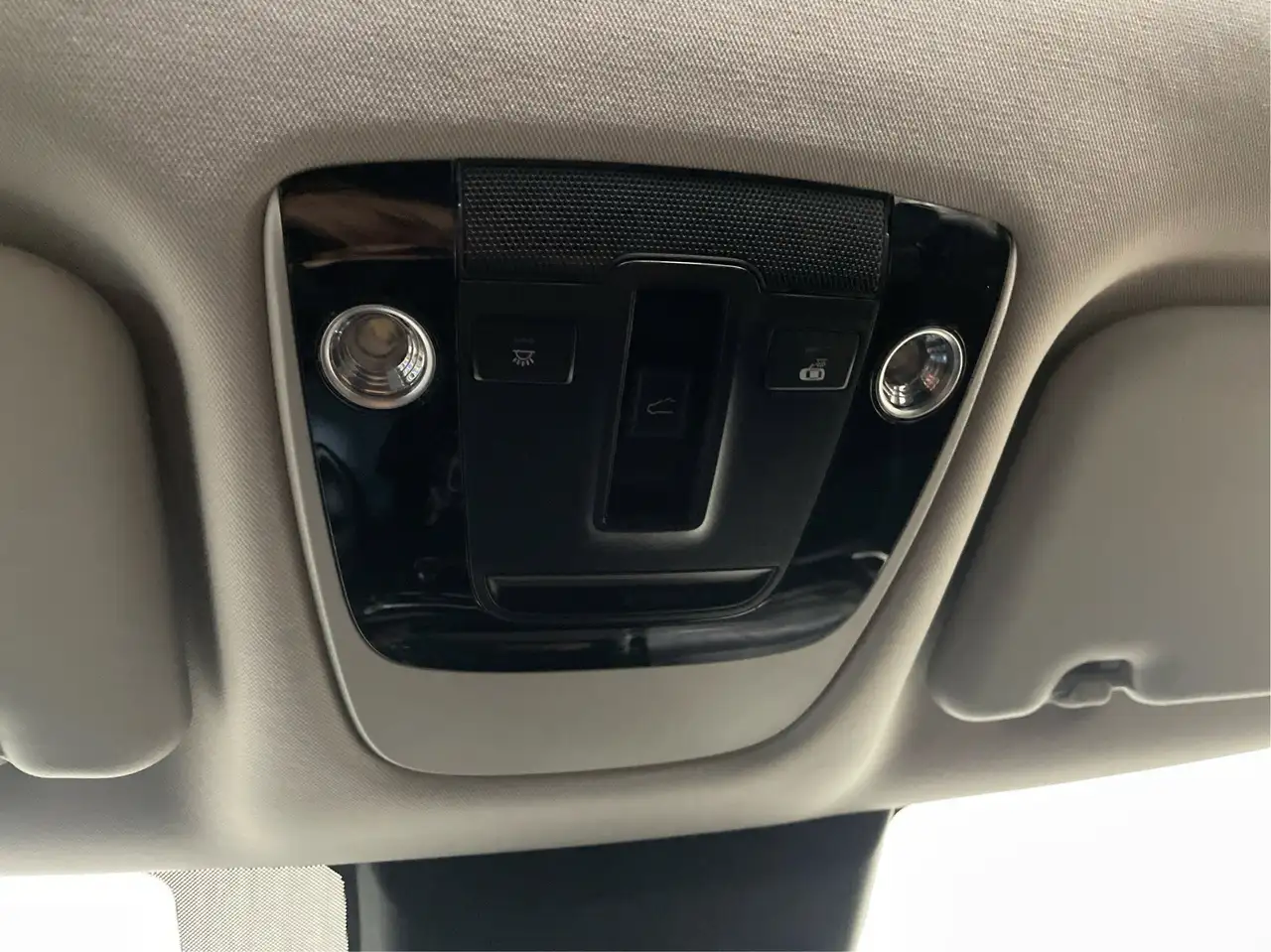 Kia Seltos снимка Kia Seltos