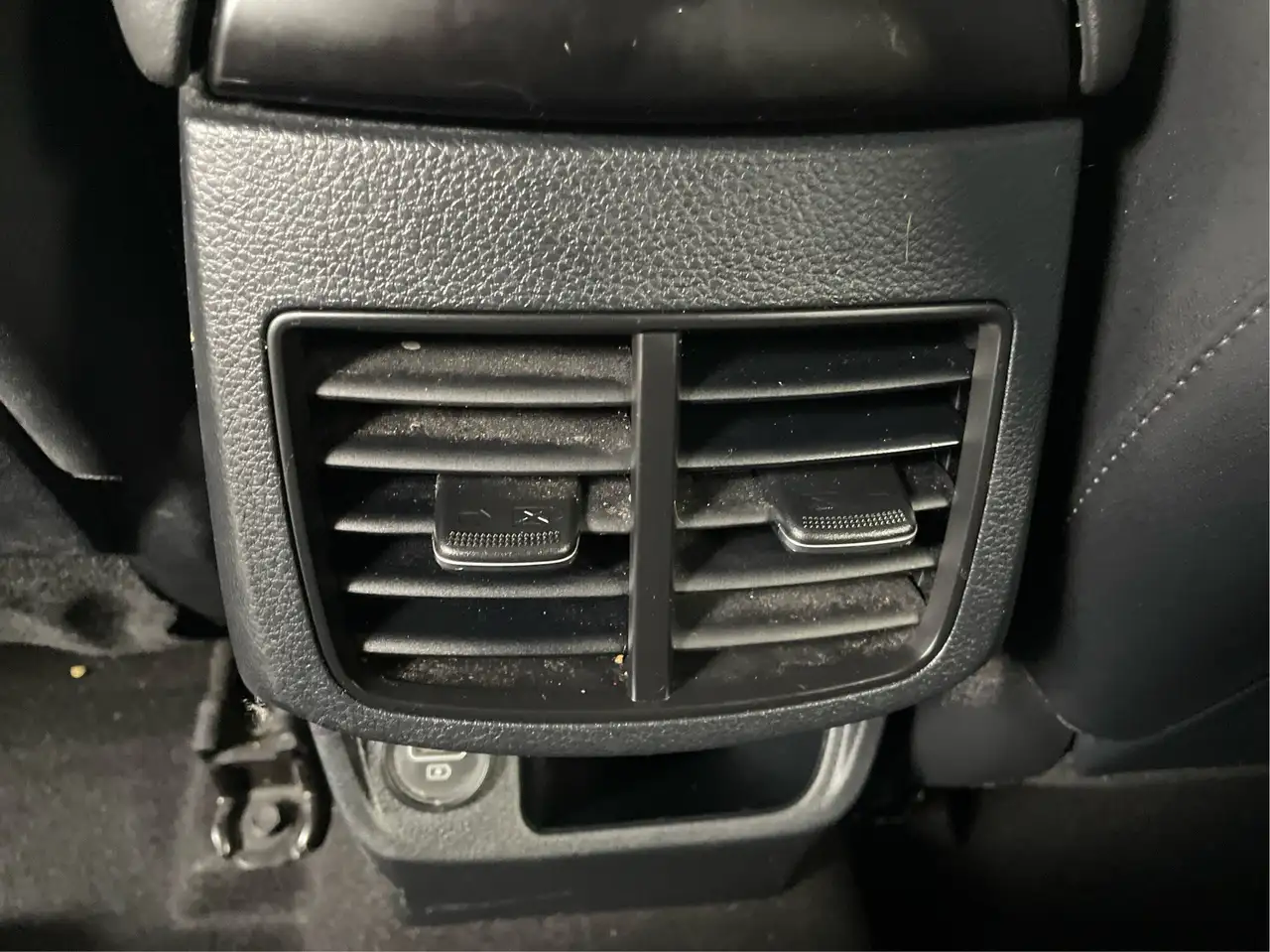 Kia Seltos снимка Kia Seltos