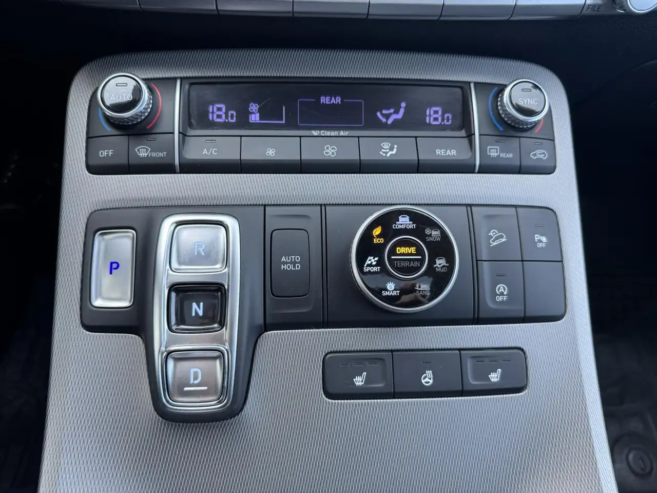 Hyundai PALISADE photo Hyundai PALISADE