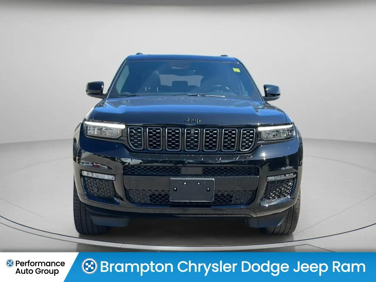 Jeep Grand Cherokee photo Jeep Grand Cherokee