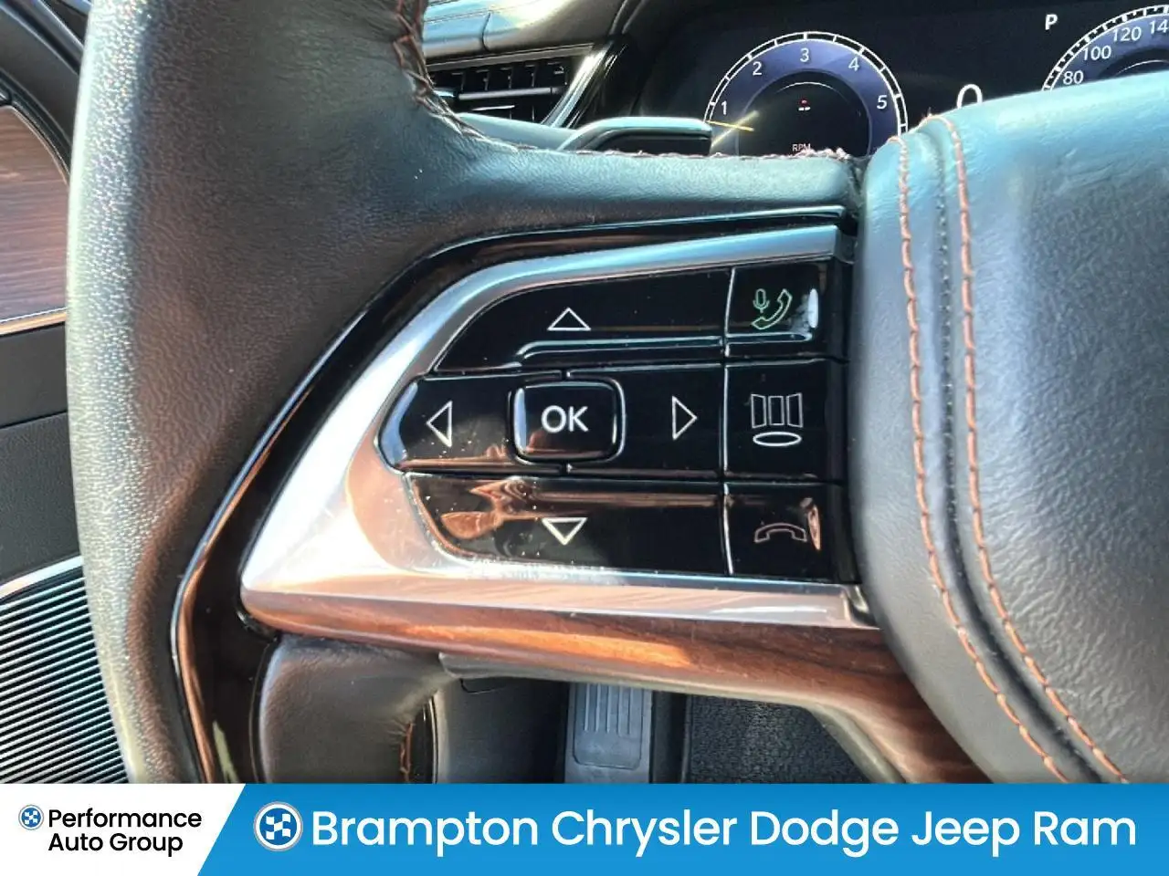Jeep Grand Cherokee photo Jeep Grand Cherokee