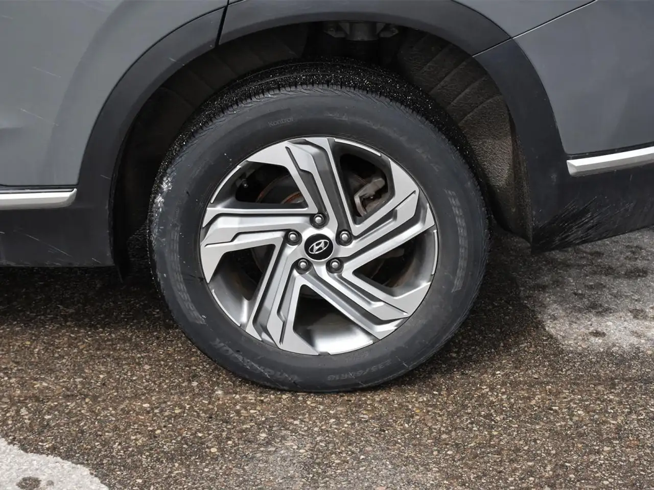 Hyundai SANTA FE снимка Hyundai SANTA FE