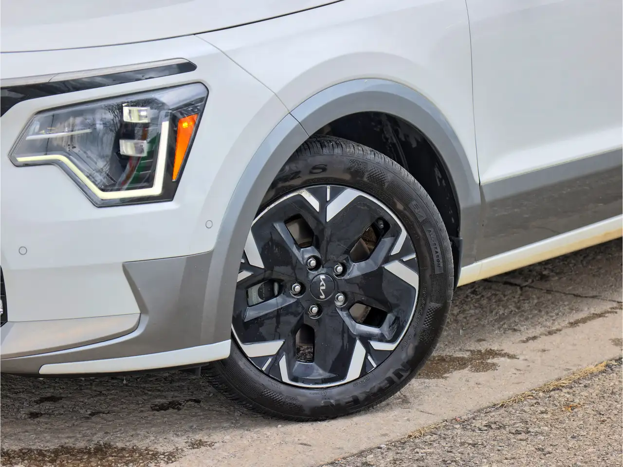 Kia Niro снимка Kia Niro