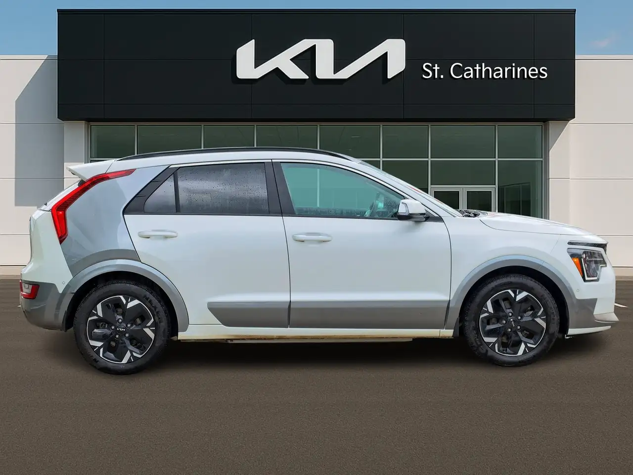 Kia Niro снимка Kia Niro