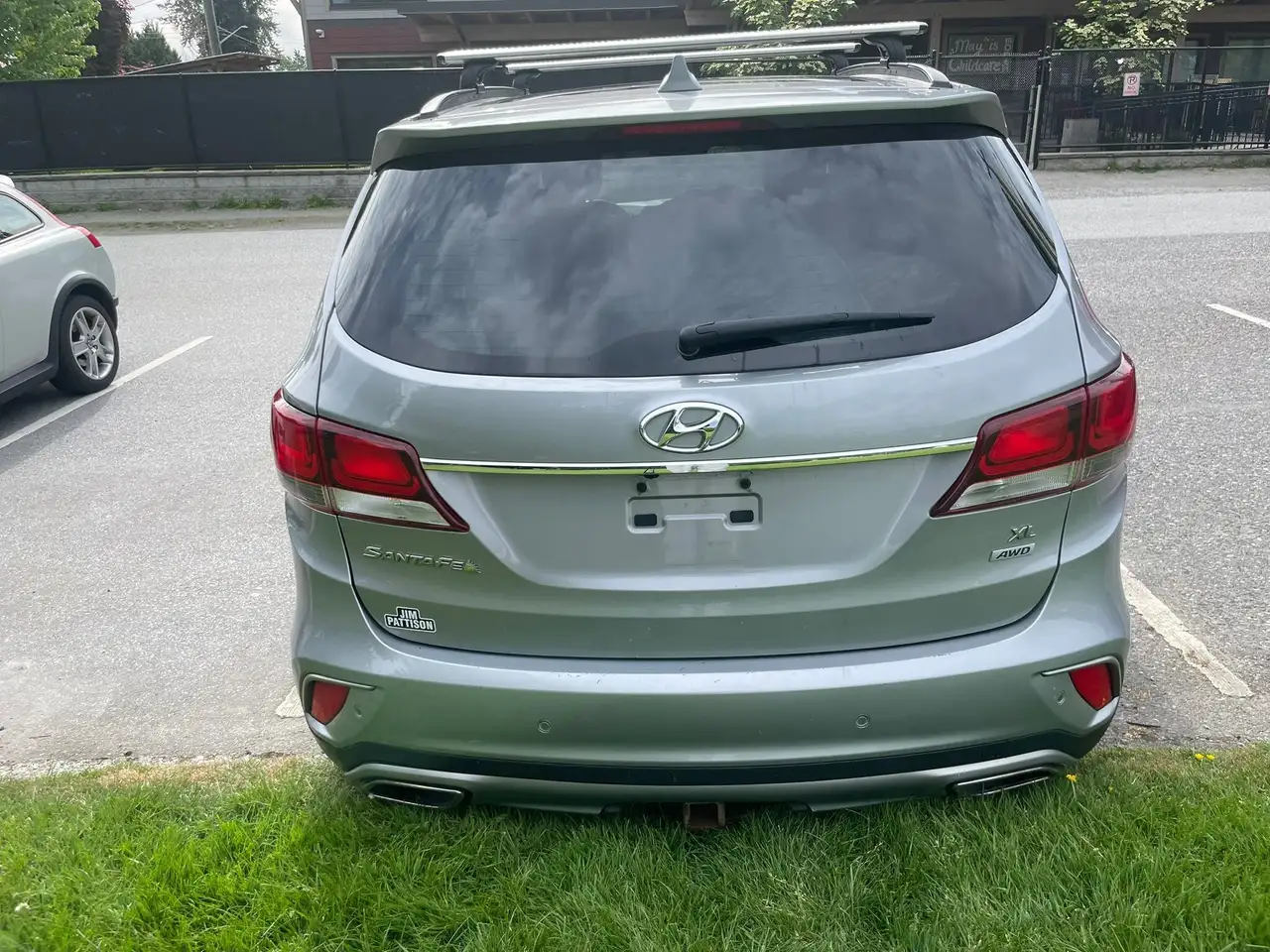 Hyundai SANTA FE photo Hyundai SANTA FE