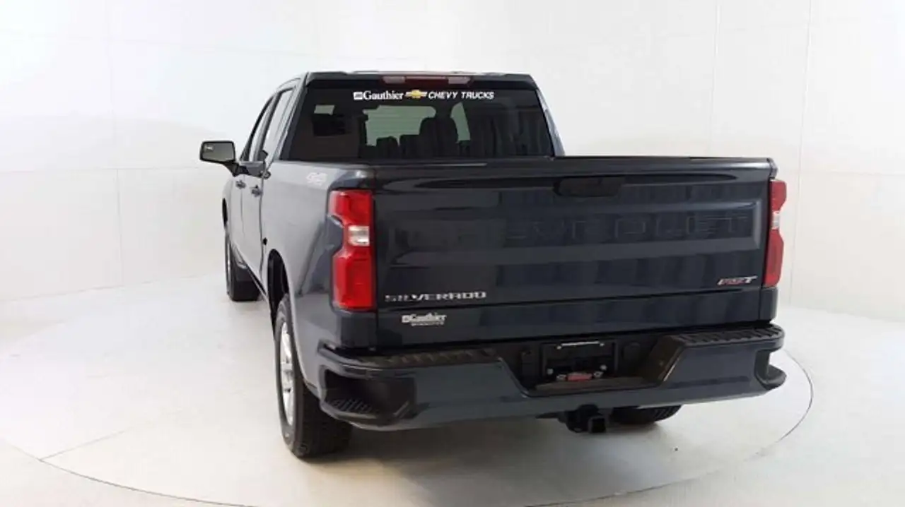 Chevrolet Silverado 1500 fotografie Chevrolet Silverado 1500
