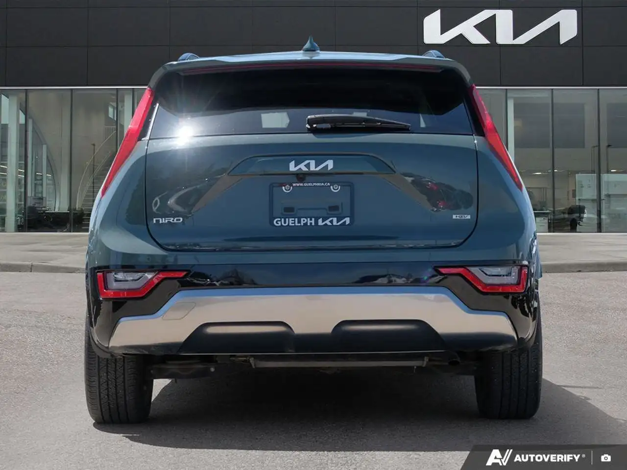 Kia Niro снимка Kia Niro