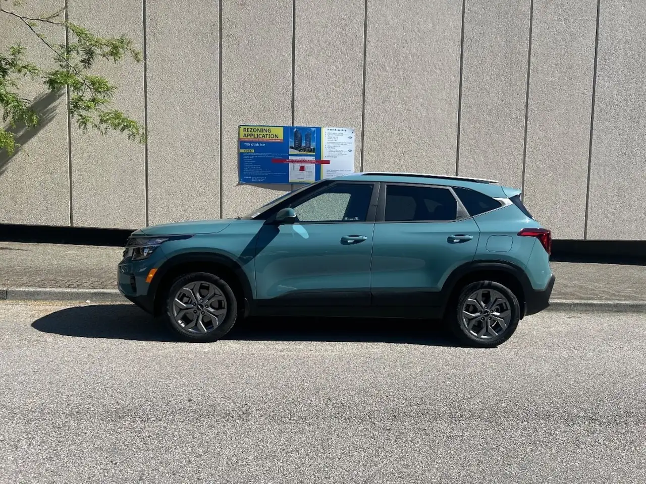 Kia Seltos photo Kia Seltos