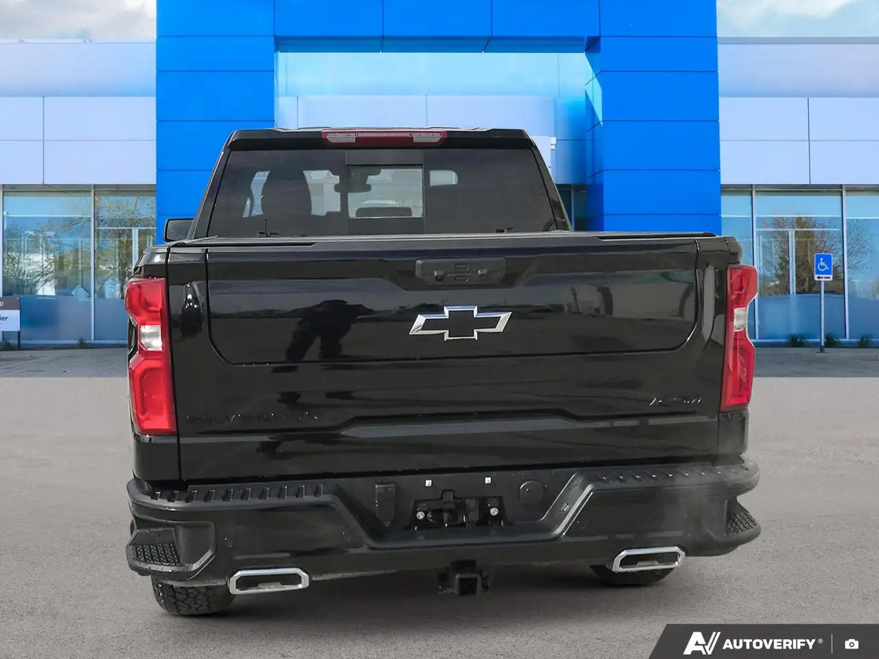 Chevrolet Silverado 1500 снимка Chevrolet Silverado 1500