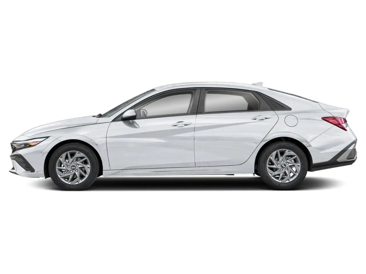 Hyundai ELANTRA fotografie Hyundai ELANTRA
