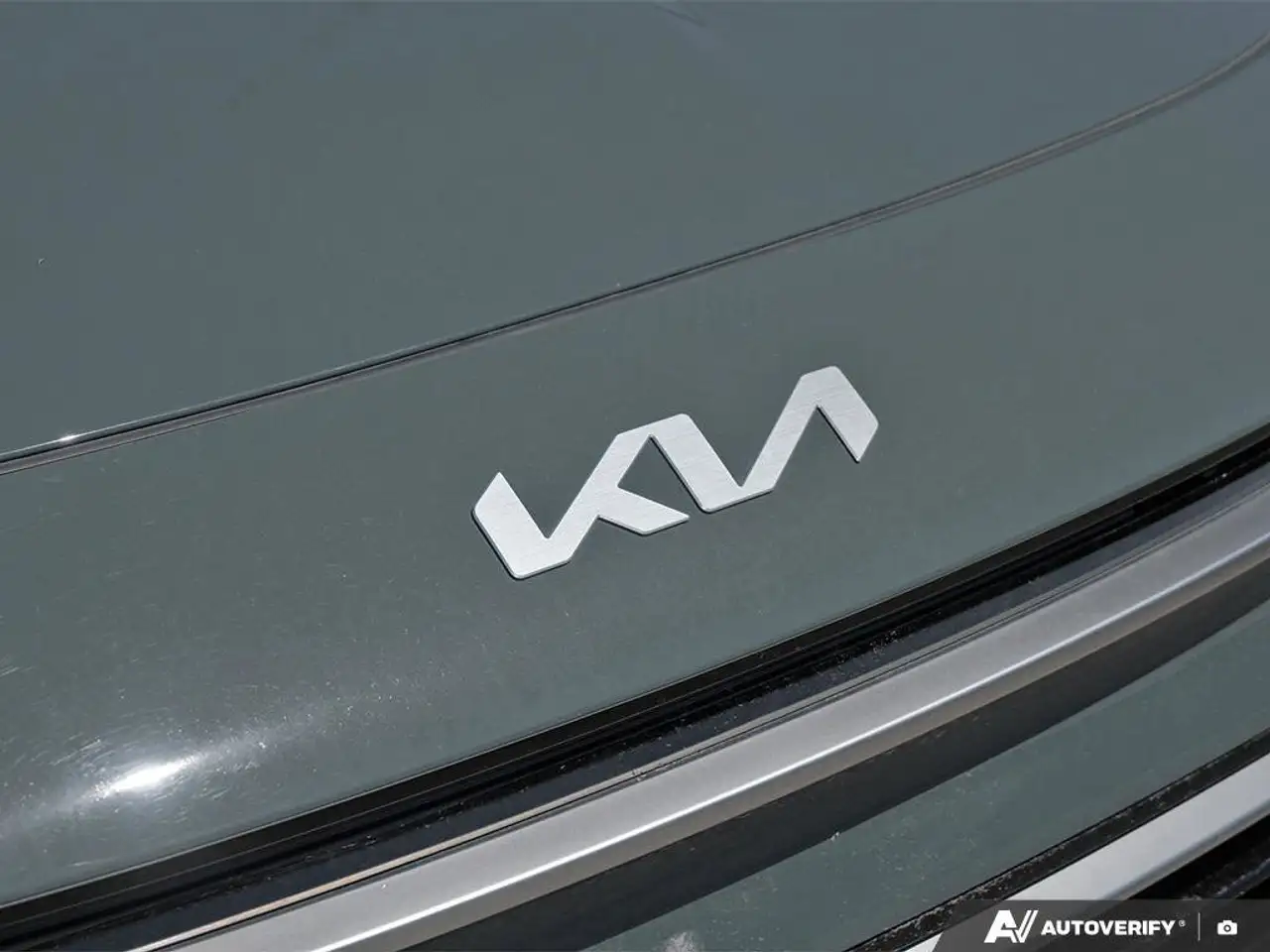 Kia Niro снимка Kia Niro