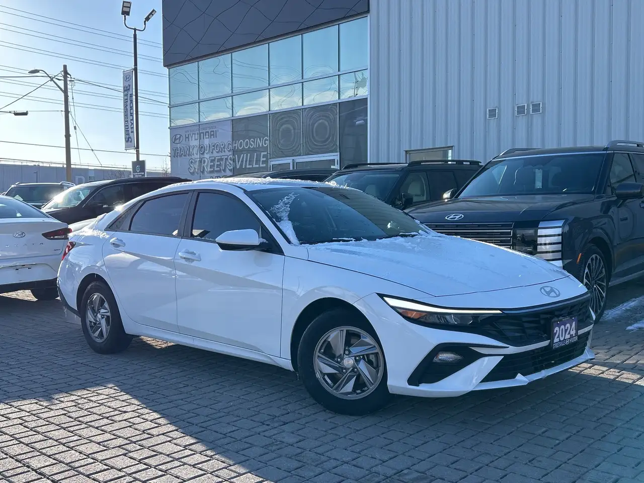 Hyundai ELANTRA снимка Hyundai ELANTRA