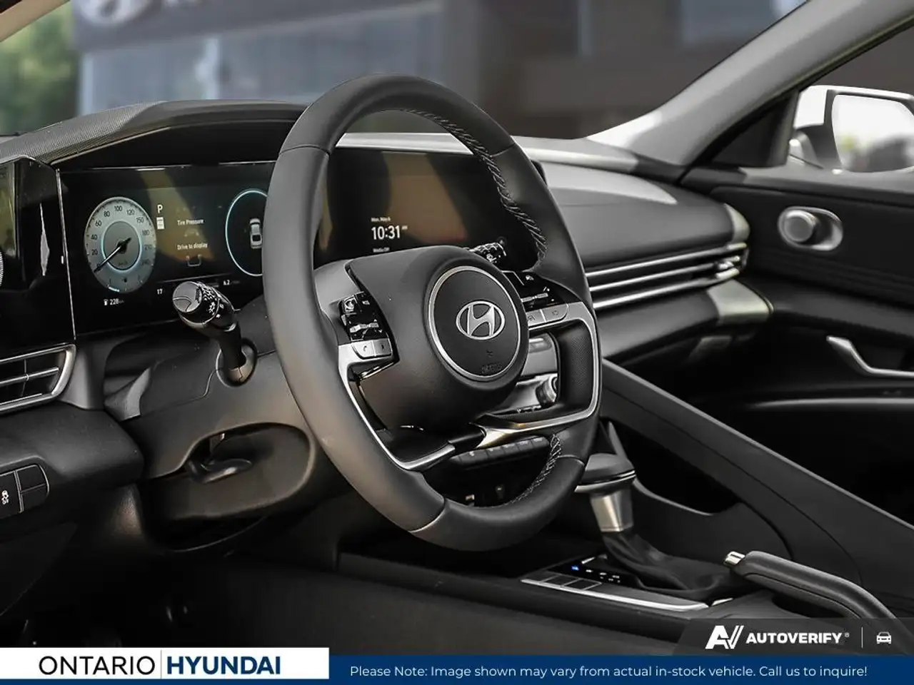 Hyundai ELANTRA снимка Hyundai ELANTRA