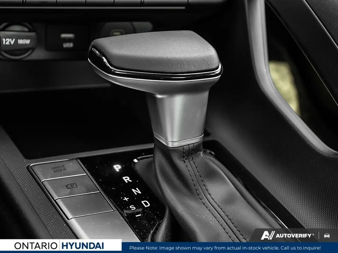 Hyundai ELANTRA снимка Hyundai ELANTRA