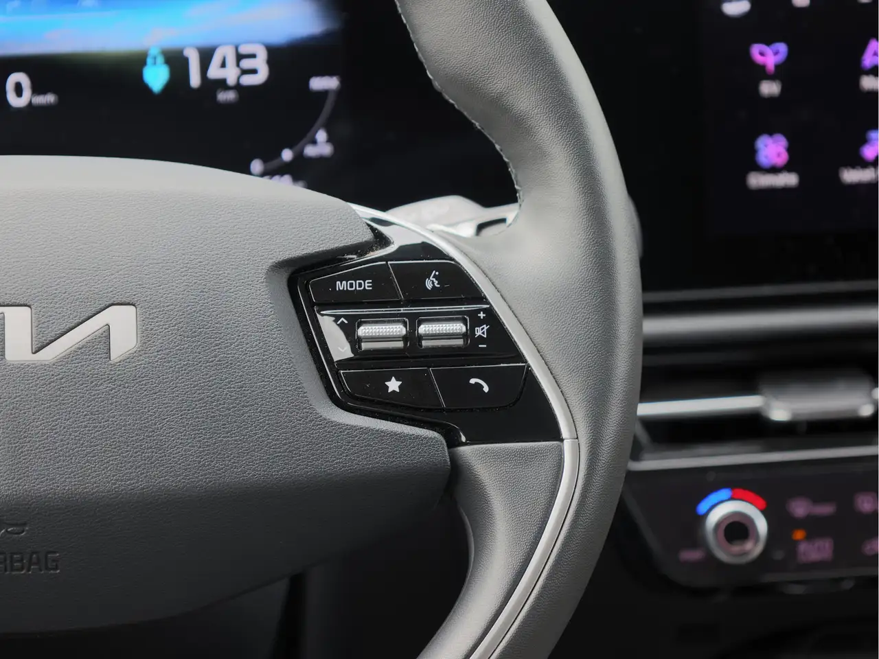 Kia Niro снимка Kia Niro