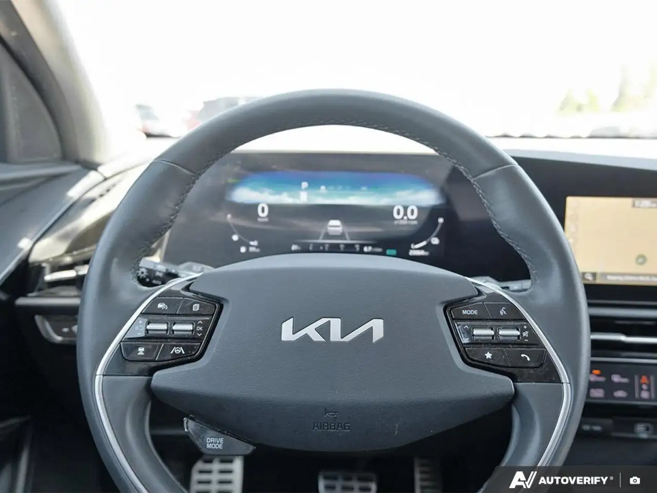 Kia Niro снимка Kia Niro
