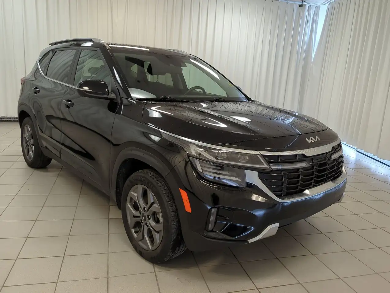 Kia Seltos снимка Kia Seltos