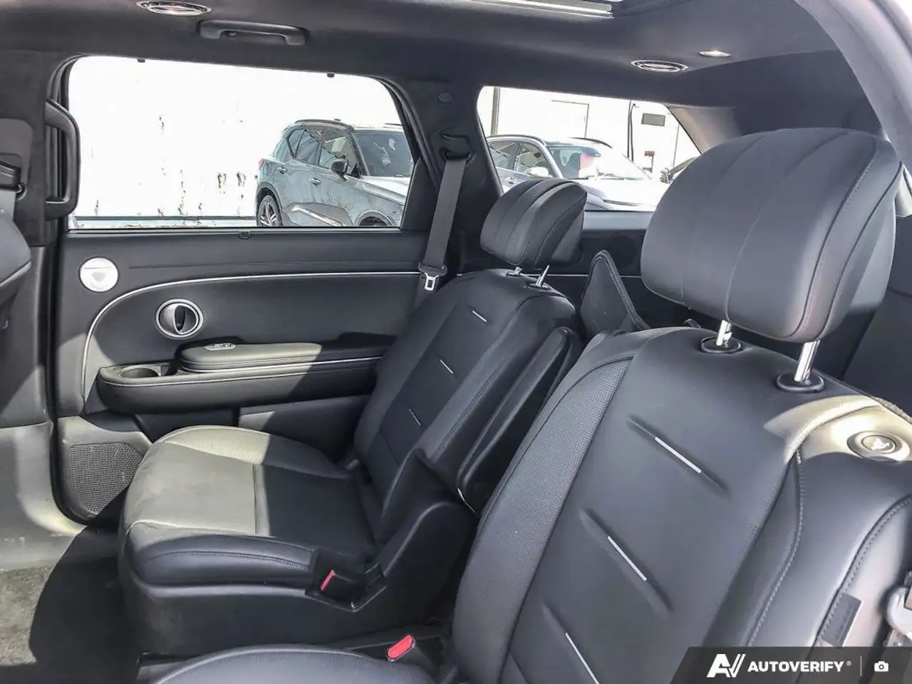 Hyundai PALISADE Hybrid снимка Hyundai PALISADE Hybrid